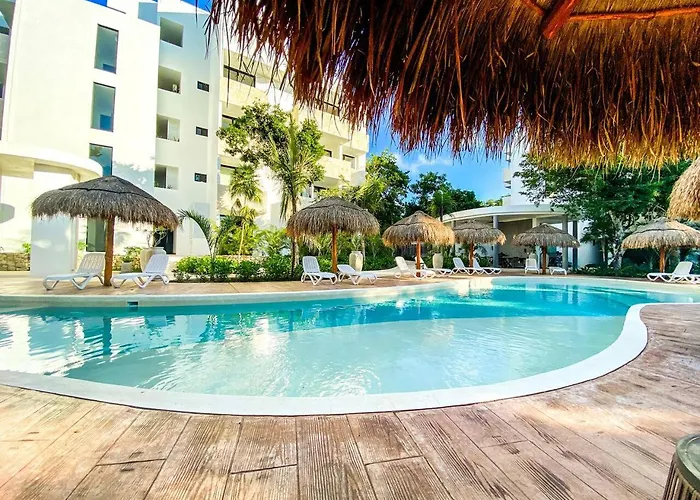 Excellent 2br Family Private Pool Garden Bbq Apartment *