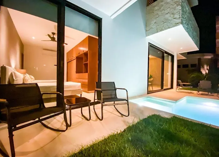 Excellent 2br Family Private Pool Garden Bbq